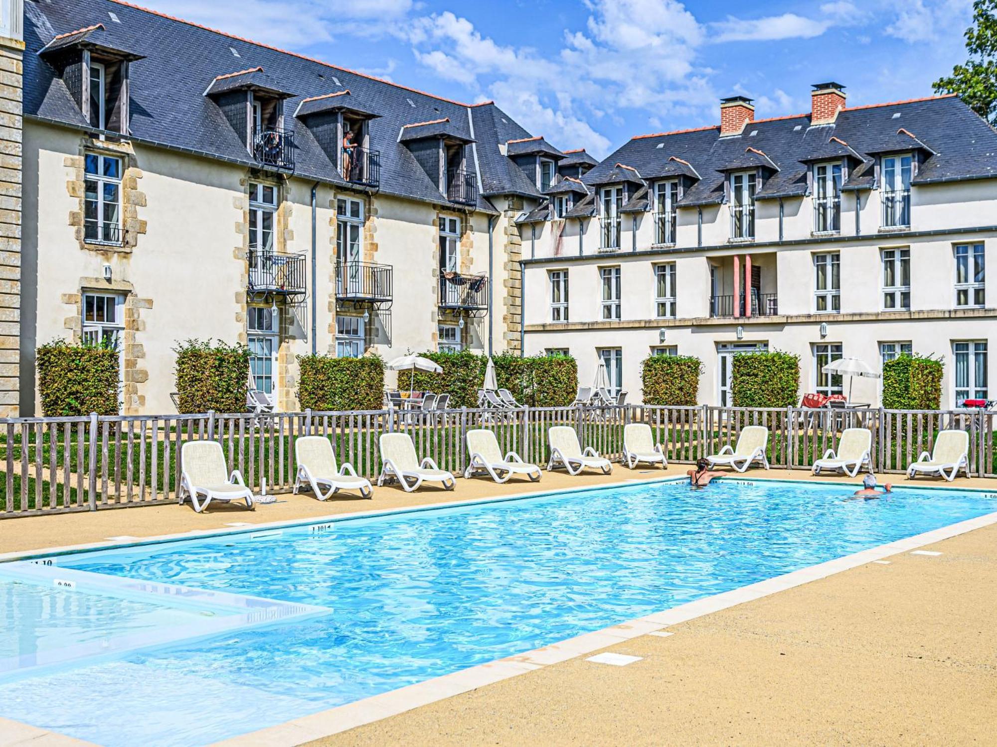 Apartment Chateau De Kergonano-16 By Interhome Baden Exterior foto